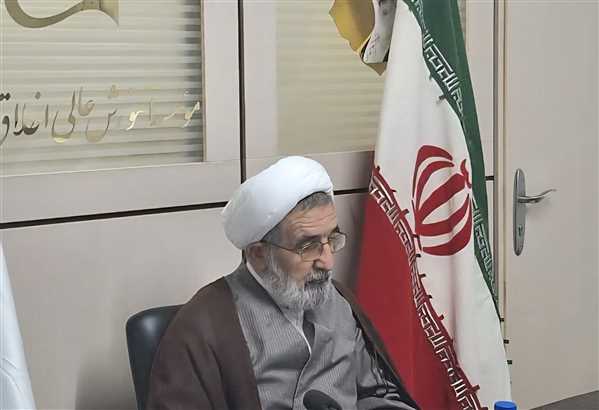 اولین جلسه هم‌اندیشی اعضای هيئت علمی گروه‌های مختلف  با حضور حجت الاسلام والمسلمبن دکتر زارعان ریاست محترم موسسه آموزش عالی اخلاق و تربیت.