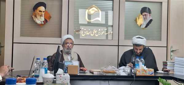دیدار حجت‌الاسلام عباسی معاون پژوهش حوزه علمیه از موسسه اخلاق و تربیت